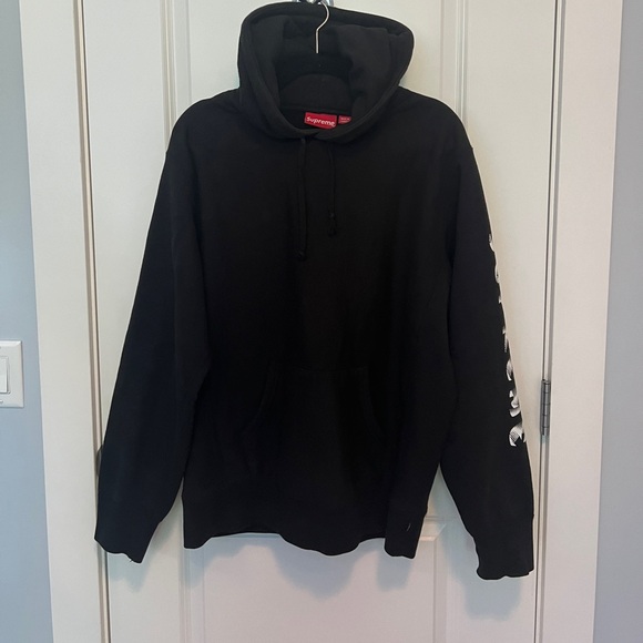 SUPREME Hoodie L - Picture 2 of 9